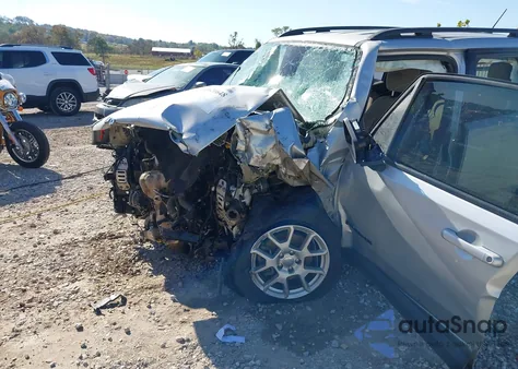 2020 Jeep Renegade Latitude Fwd z USA, uszkodzony, nr VIN ZACNJABB0LPL03329
